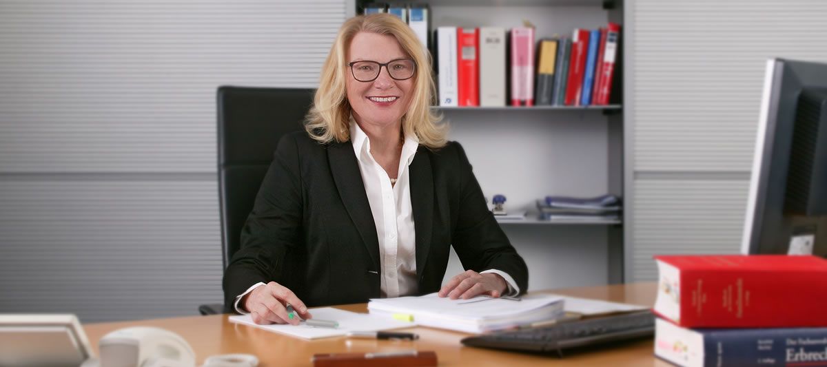 Dr. Manuela Jorzik - Fachanwältin in Böblingen  für Familienrecht, Erbrecht und unternehmensnachfolge